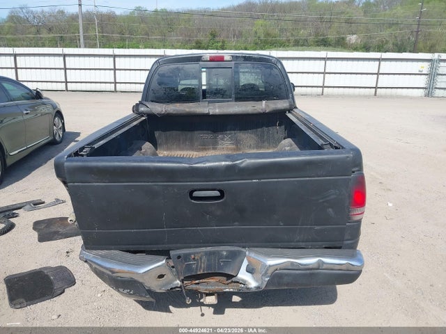 Dodge Dakota Slt