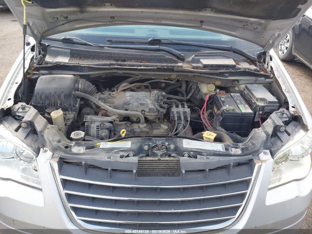 Chrysler Town & Country Touring