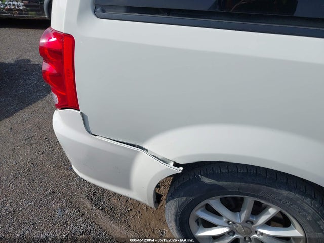 Dodge Grand Caravan Sxt