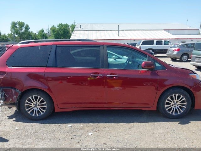 Toyota Sienna Xle