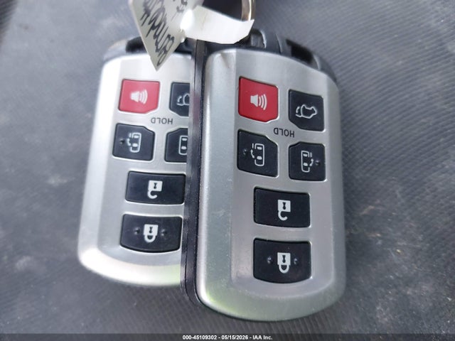 Toyota Sienna Xle