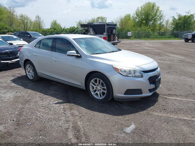 Salvage Chevrolet Malibu Image