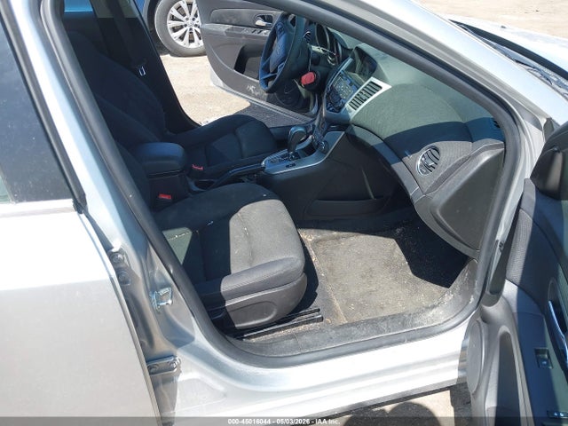Chevrolet Cruze 1lt Auto