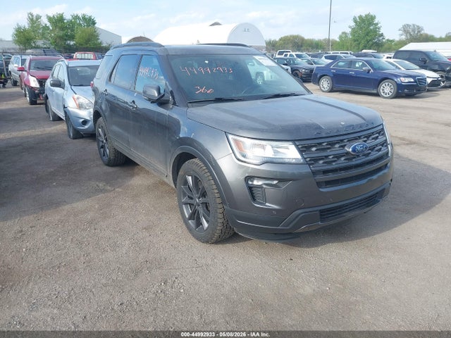 Salvage Ford Explorer Image