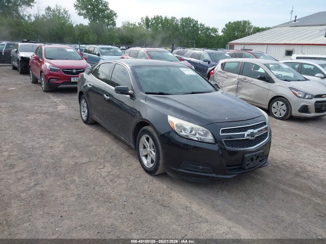 Salvage Chevrolet Malibu Image