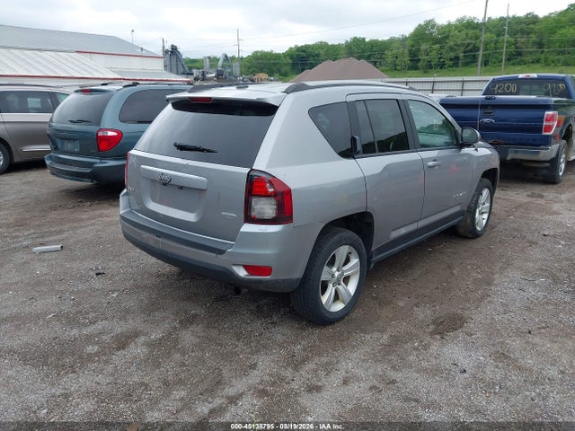 Jeep Compass Latitude