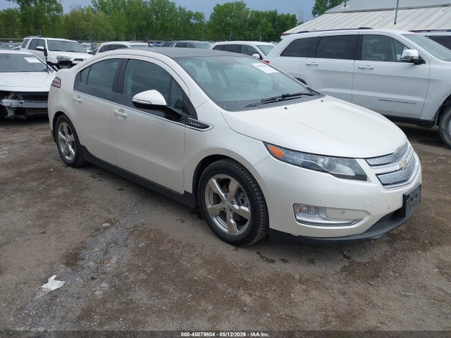 Salvage Chevrolet Volt Image