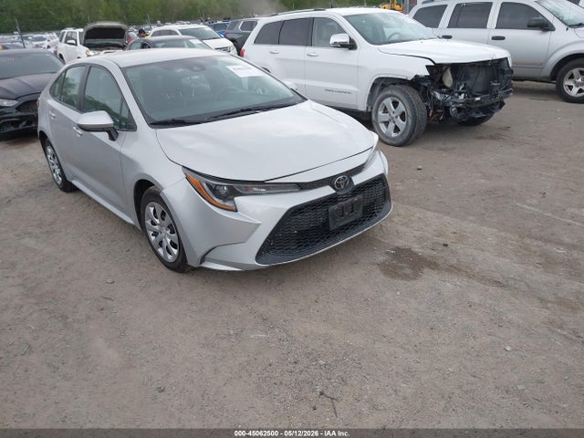 Salvage Toyota Corolla Image