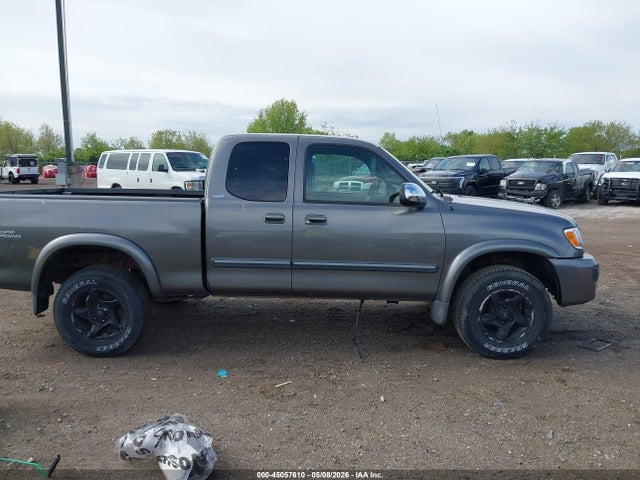 Toyota Tundra Sr5 V8