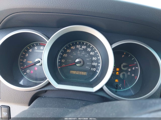 Toyota 4Runner Limited V8