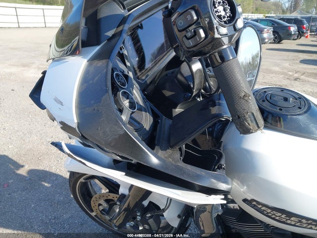Harley-Davidson Fltrx