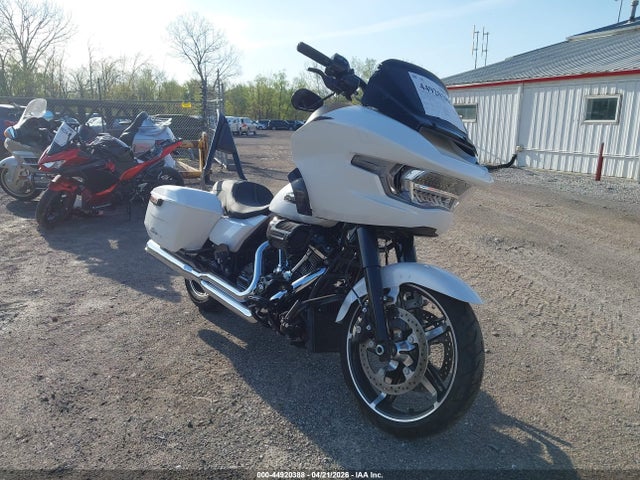 Salvage Harley-Davidson Fltrx Image