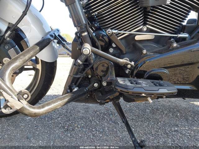 Harley-Davidson Fltrx