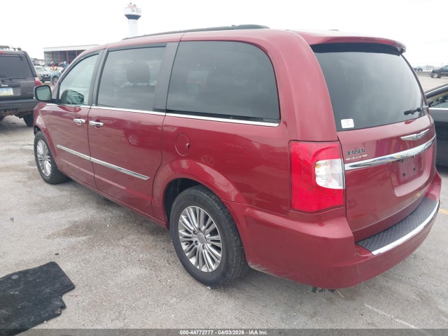 Chrysler Town & Country Touring-l
