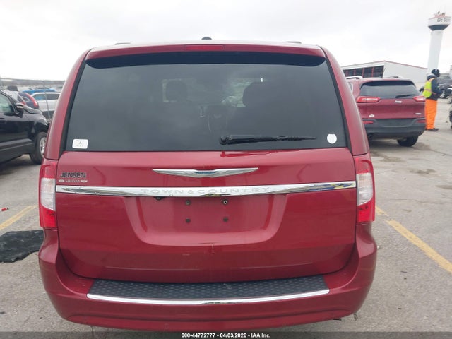 Chrysler Town & Country Touring-l