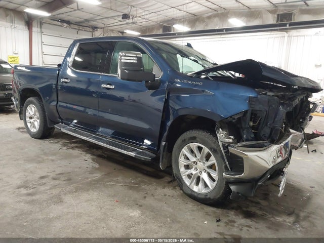Salvage Chevrolet Silverado 1500 Image
