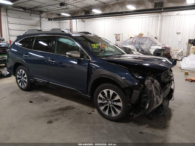 Salvage Subaru Outback Image