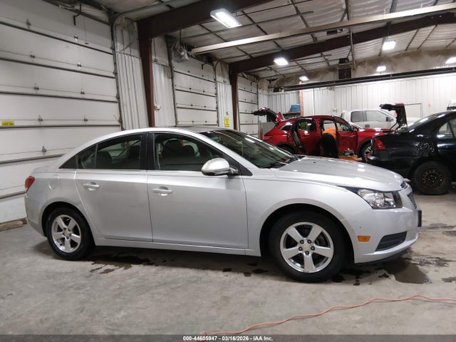 Chevrolet Cruze 1lt Auto