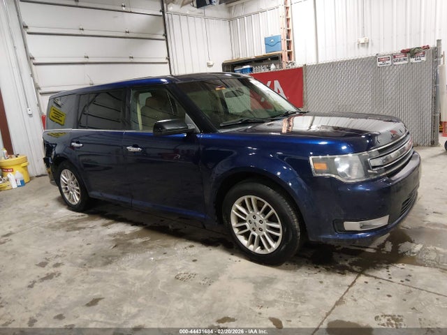 Salvage Ford Flex Image