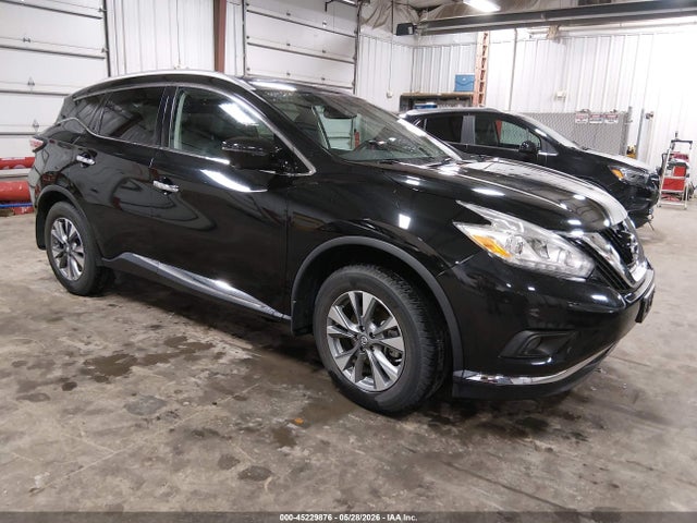 Salvage Nissan Murano Image