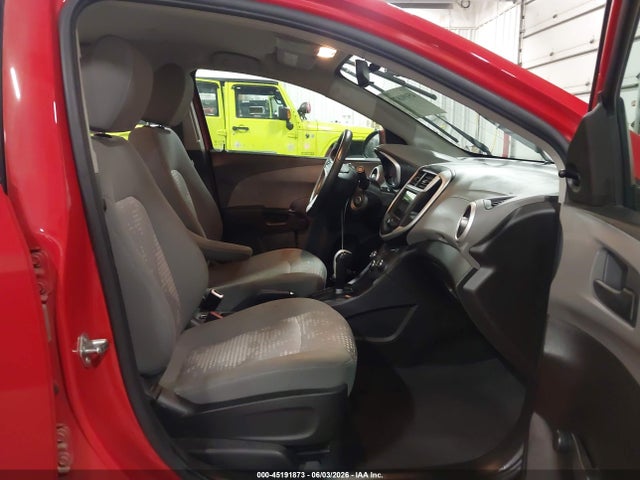 Chevrolet Sonic Ls Auto