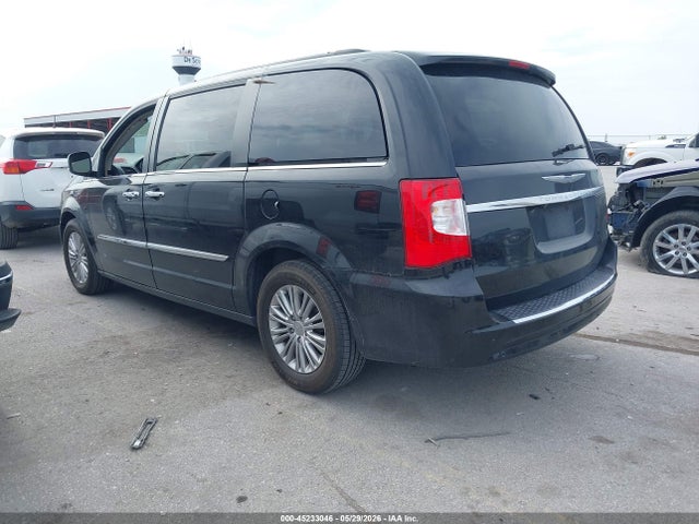 Chrysler Town & Country Touring-l Anniversary Edition