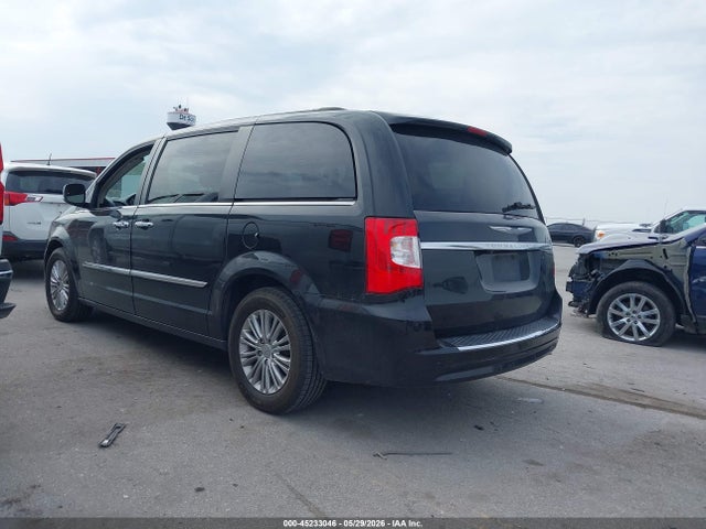Chrysler Town & Country Touring-l Anniversary Edition