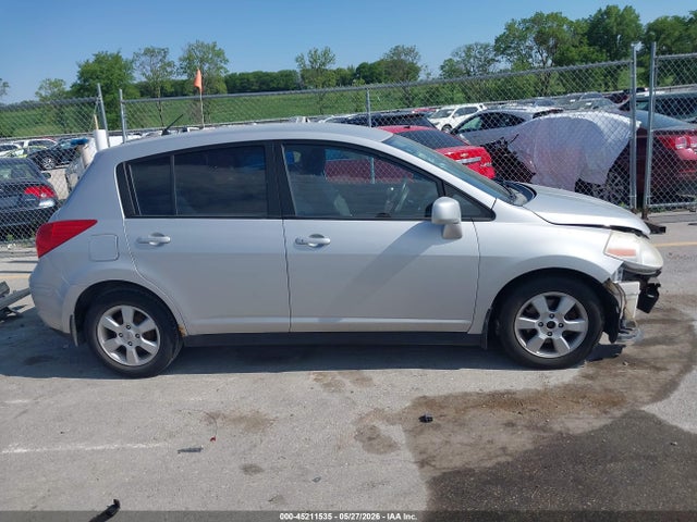 Nissan Versa 1.8sl