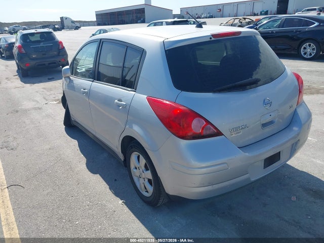 Nissan Versa 1.8sl