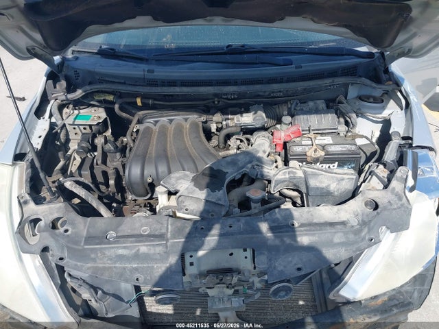 Nissan Versa 1.8sl