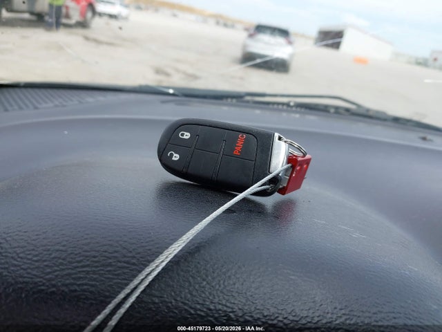 Dodge Journey Se