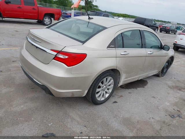 Chrysler 200 Limited