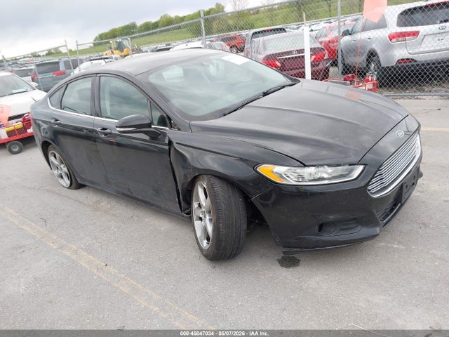 Salvage Ford Fusion Image