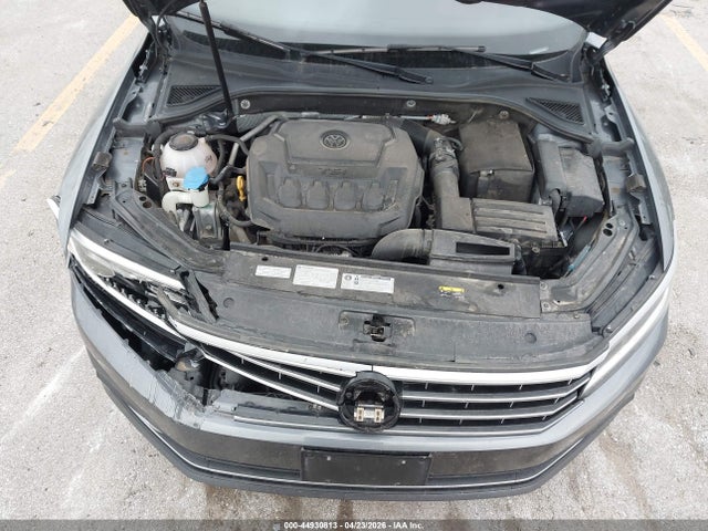 Volkswagen Passat 2.0t Se