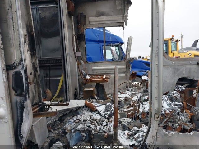 Freightliner Chassis M Line Walk-in Van