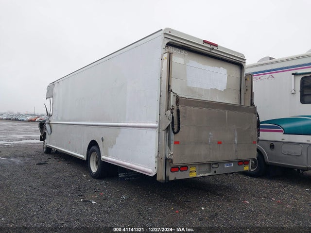 Freightliner Chassis M Line Walk-in Van