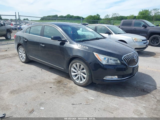 Salvage Buick LaCrosse Image