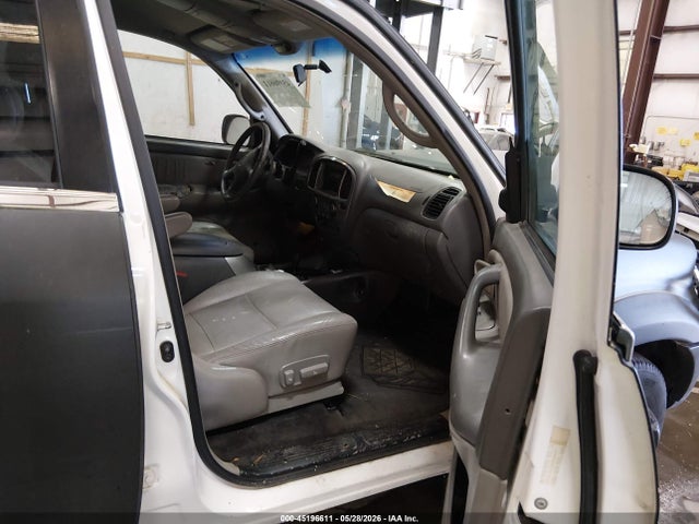 Toyota Sequoia Limited V8