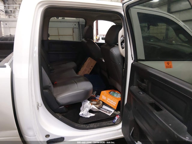 Ram 3500 Tradesman  4x4 8' Box