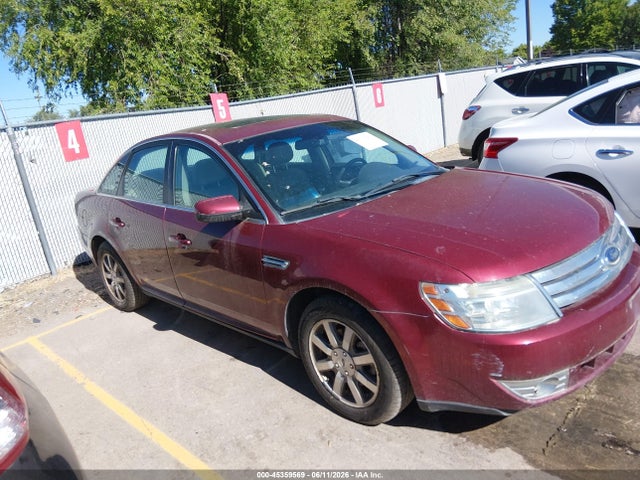 Salvage Ford Taurus Image