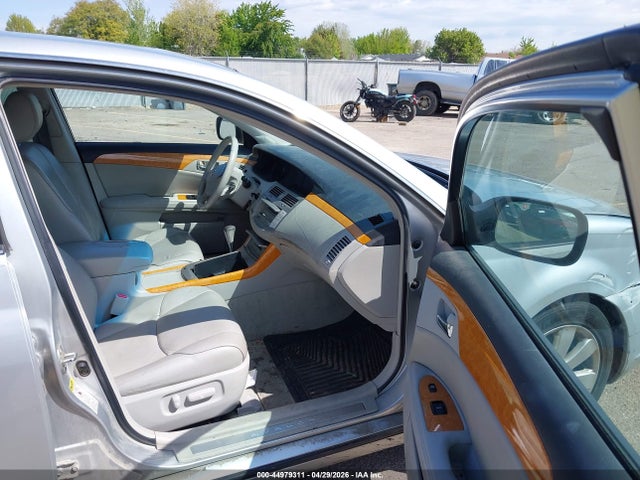 Toyota Avalon Xls