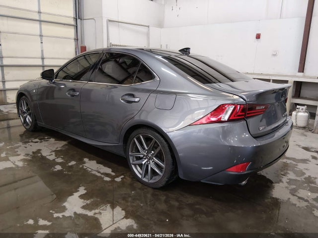 Lexus Is