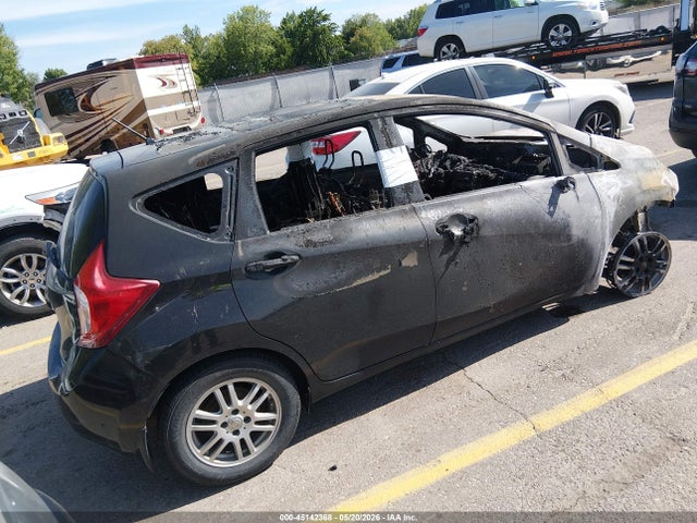 Nissan Versa S Plus