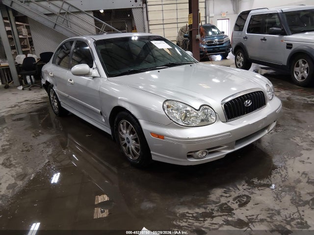 Salvage Hyundai SONATA Image