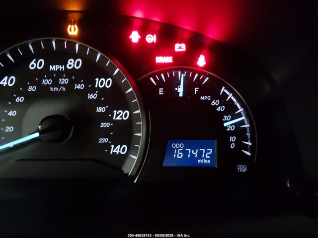 Toyota Camry Le