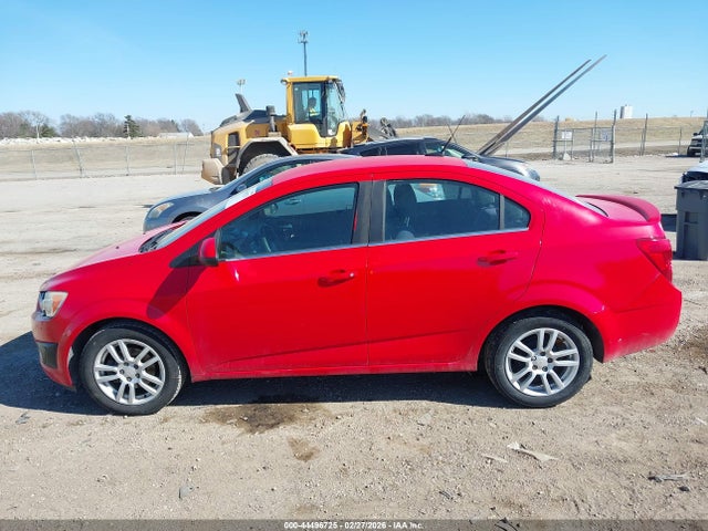 Chevrolet Sonic Lt Auto