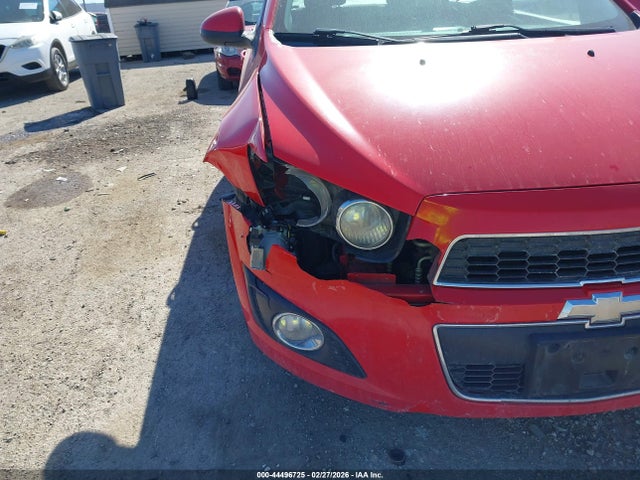 Chevrolet Sonic Lt Auto