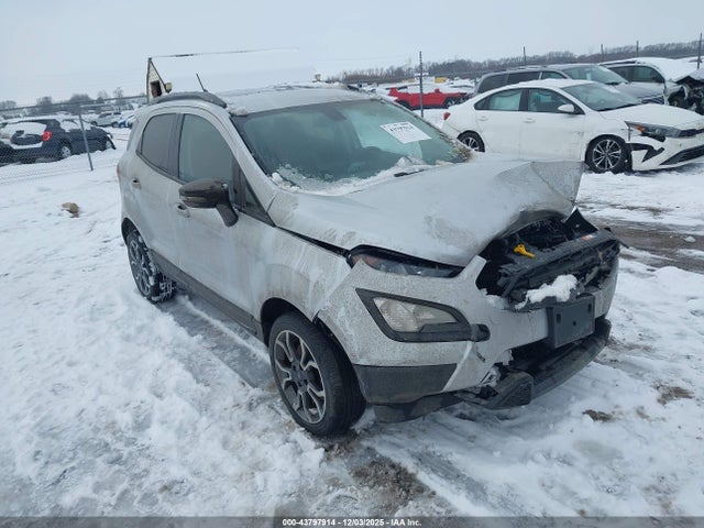 Salvage Ford EcoSport Image