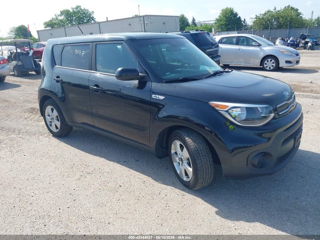 Salvage Kia Soul Image