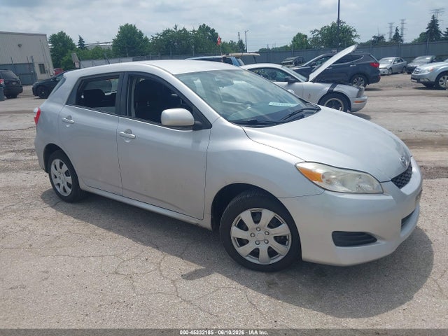 Salvage Toyota Matrix Image